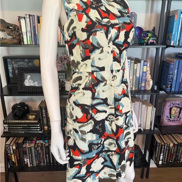 Milly Red and Black Sheath Mini Dress Sleeveless Crew Neck - Picture 4 of 10